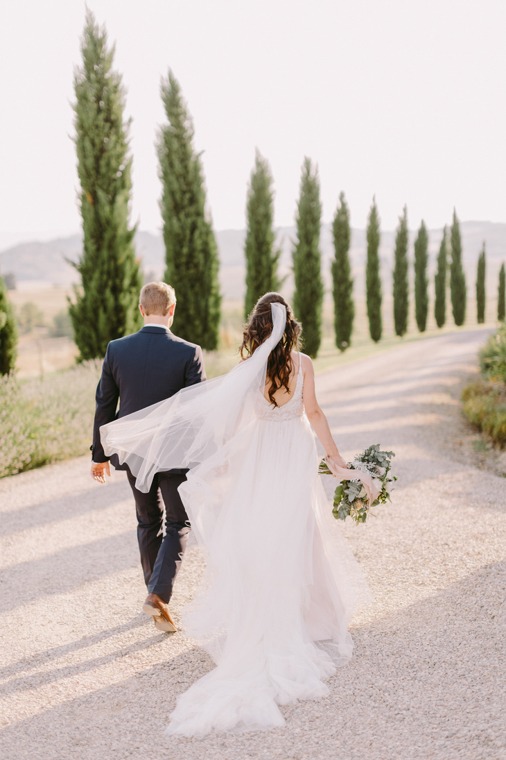 Wedding Couple in Tuscany, Italy